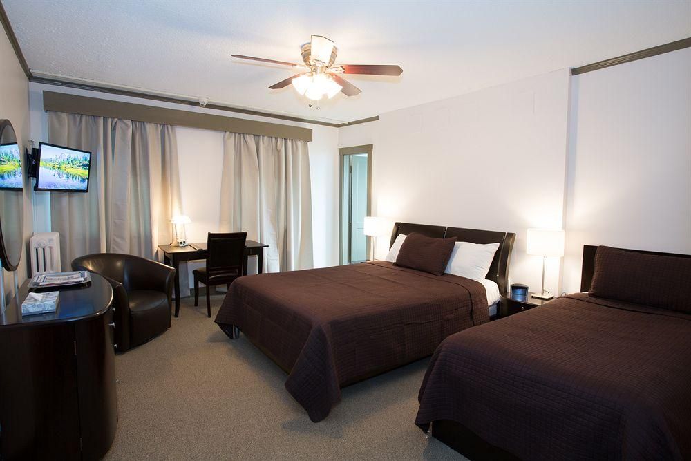 The Buchan Hotel - ונקובר - טרקלין