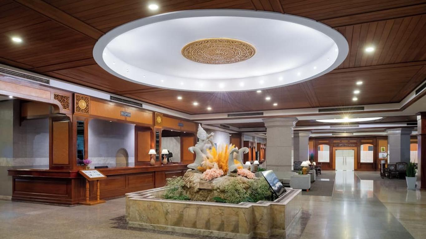 ستار كونفينشن هوتل