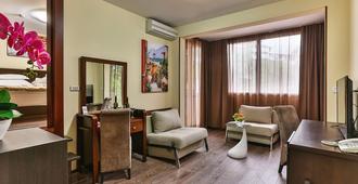 Hotel Premier - Budva - Phòng khách