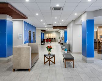Holiday Inn Express & Suites Santa Ana - Orange County by IHG - Santa Ana - Lobby