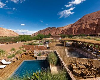 نايارا ألتو أتاكاما - سان بيدرو دي اتاكاما - حوض السباحة