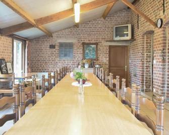 5 bedroom cozy home in Hollebeke - Ypres - Restaurant