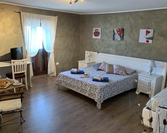 Affittacamere La Divina Commedia - Orria - Habitación