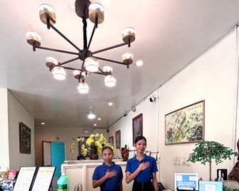 Top V Hotel - Narvacan - Lobby