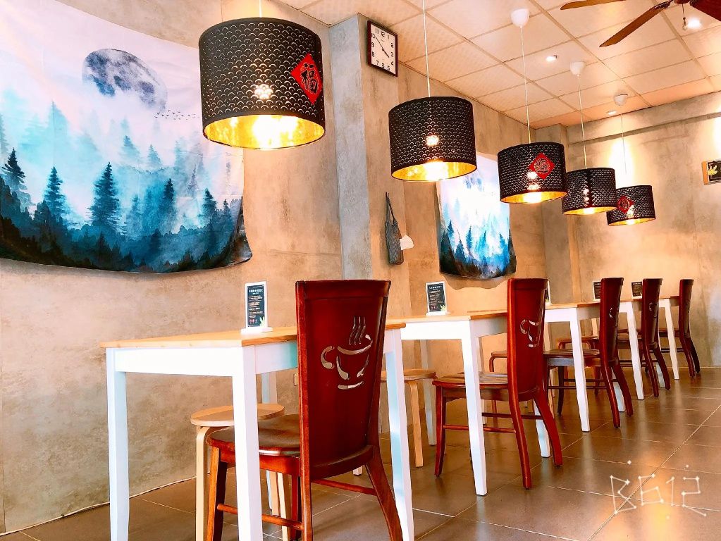 Sun Moon Heart Hostel - נאנטו סיטי - מסעדה