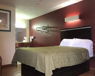 Crossroads Inn - Lebanon - Bedroom