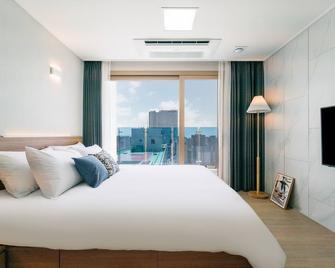 Urbanstay Jeju Airport - Jeju City - Bedroom