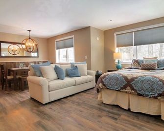 Modern Killington Farmhouse Condo: Close To It All! 412 - Killington - Habitación