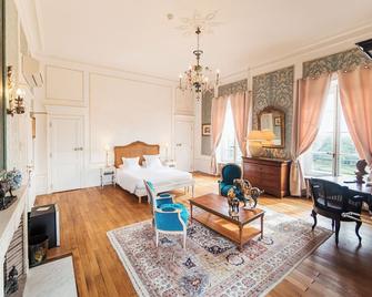 Château d'Ygrande - Ygrande - Bedroom