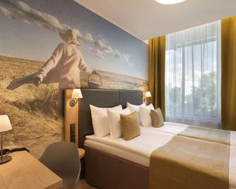 Centennial Hotel Tallinn - Tallinn - Bedroom