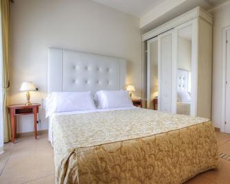 Hotel Nettuno - Cervia - Habitación