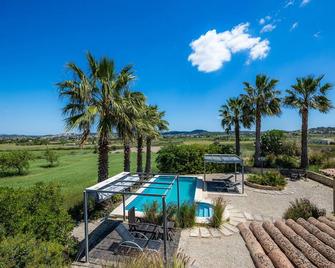 Buena Vista - Montuïri - Piscina