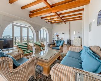 Holiday Home 'Can Carlos Ibiza' with Sea View, Pool, Terrace & Garden - Ibiza - Living room