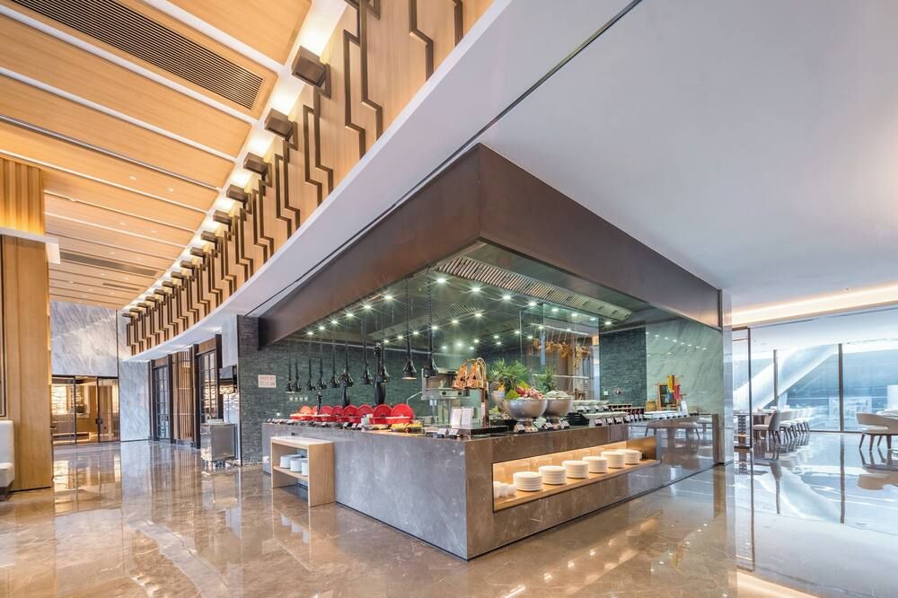 Tianfu Joyhub Air Hotel - צ'נגדו