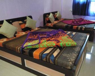Hotel Anjali, Deoghar - Deoghar - Slaapkamer