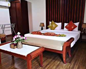 Phi Phi Ba Kao Bay Resort - Ko Phi Phi - Bedroom