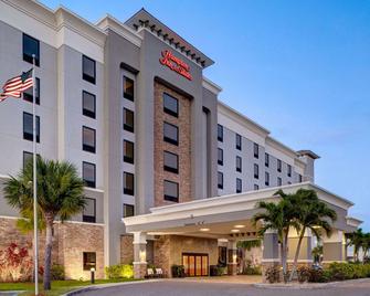 Hampton Inn & Suites Tampa Northwest/Oldsmar - Oldsmar - Gebouw