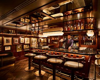 Mandarin Oriental Hyde Park, London - Lontoo - Baari