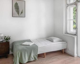 Apartament Parkowy w Polanicy Zdrój - Polanica-Zdrój - Chambre