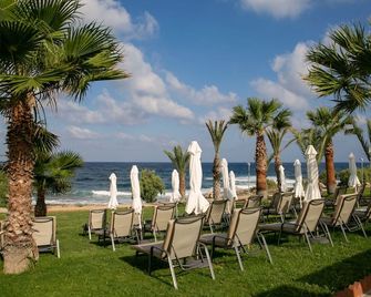 Louis Paphos Breeze - Pafos