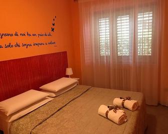 B&B Le Camerette di Edda - Cassino - Schlafzimmer