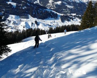 Monashee Lodge - רבלסטוק - שירותי מקום האירוח