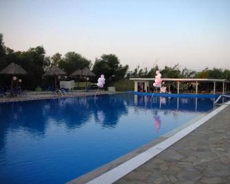 Surfing Beach Huts - Santa Maria - Piscine