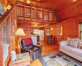 Rustic Splendor in the Ozarks - Harrison
