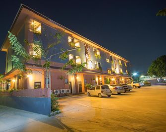 The Corner Hotel - Chiang Rai - Κτίριο