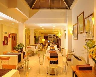 Parra Hotel & Suites - Rafaela - Restaurante