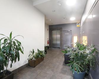 Alston Apartments Hotel - Melbourne - Lobby