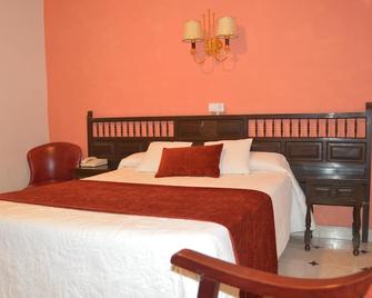 Hostal Residencia Avenida - Cuenca - Habitación
