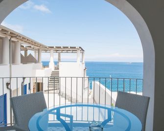 Hotel Cutimare - Aeolian Charme - Lipari - Balcón