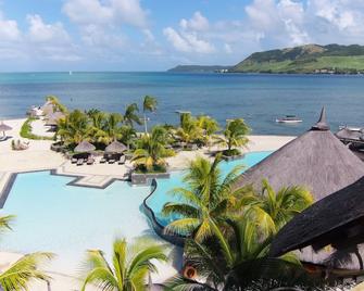Laguna Beach Hotel & Spa - Grande Rivière Sud Est - Pool