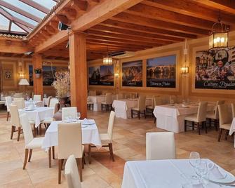 Santana - Palazuelos de Eresma - Restaurant