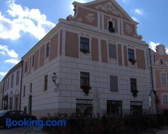 Kotrba Privat - Telcz - Budynek