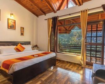 Hr Upvan Inn - Bhimtal - Slaapkamer