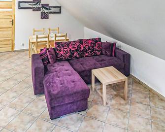 This holiday apartment is located in the world-famous city of Gdansk. - Gdansk - Living room