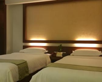 City Star Hotel - Yangon - Bedroom