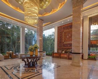 The Golden Crown Hotel - Kandy - Reception