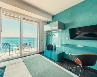 Nautilus Hotel - Джардіні-Наксос