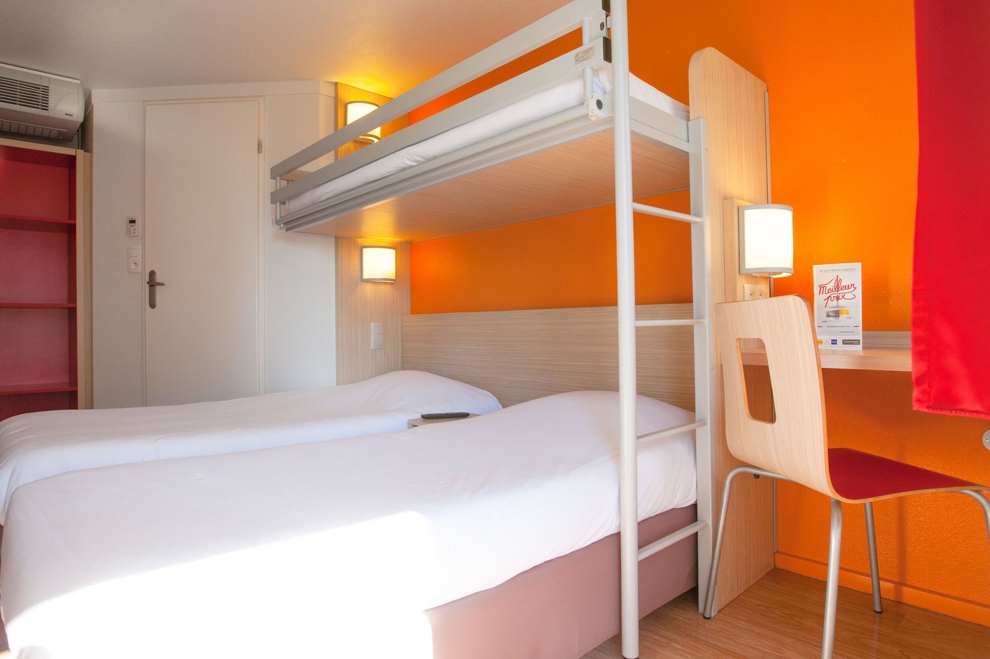 Premiere Classe Dijon Nord - דיז'ון - חדר שינה