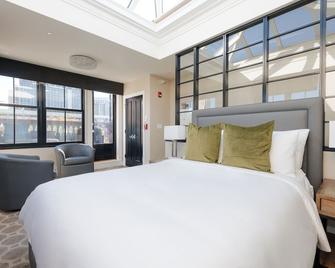 No. 284 Back Bay, Sonder Hotel by Marriott Bonvoy - Boston - Bedroom