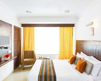 Sterling Shirdi - Shirdi - Bedroom