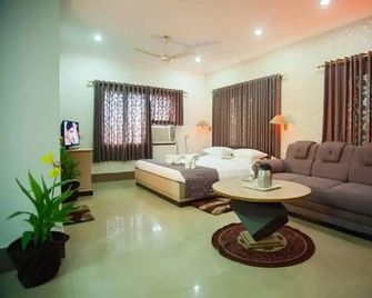 Hotel Micro Continental - Jhārsuguda