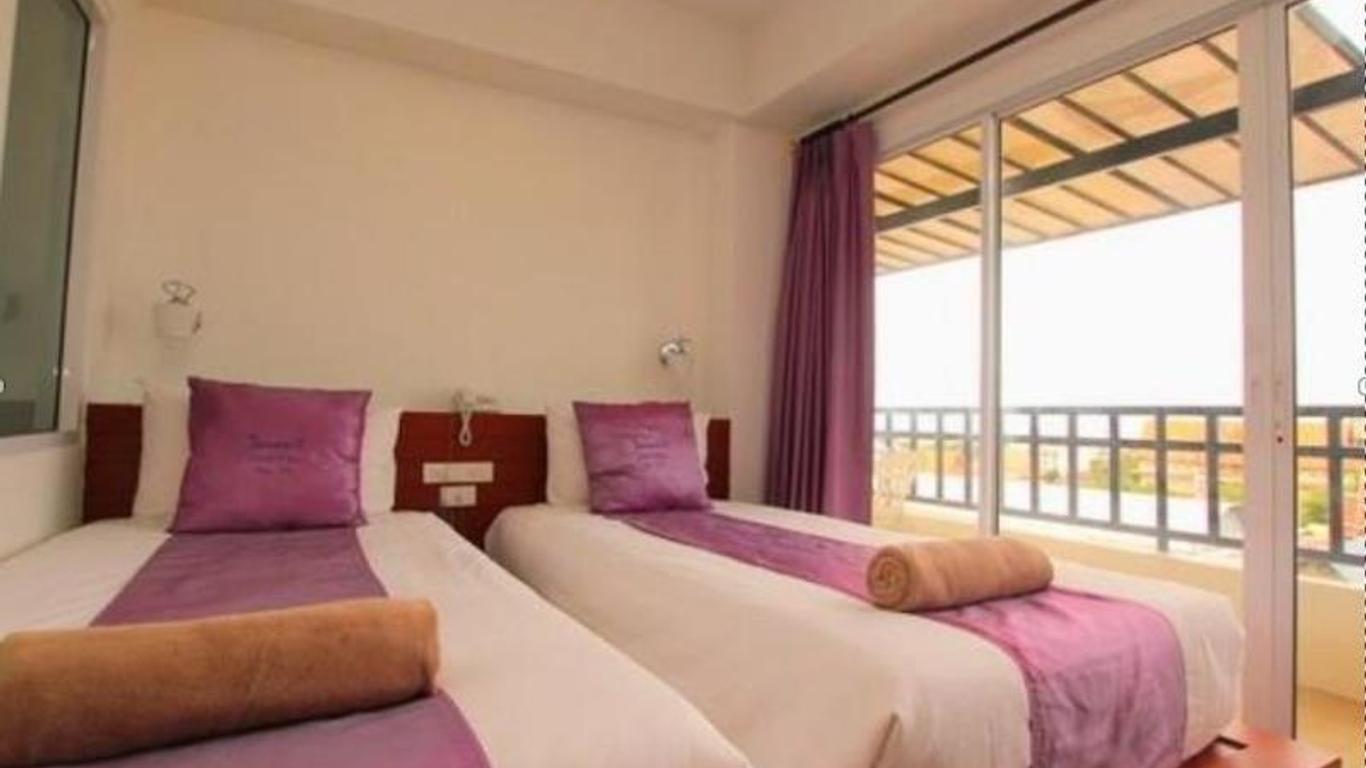 Tanawit House Hotel