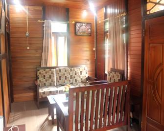 Mountain View Resort & Spa - Tomohon - Dining room