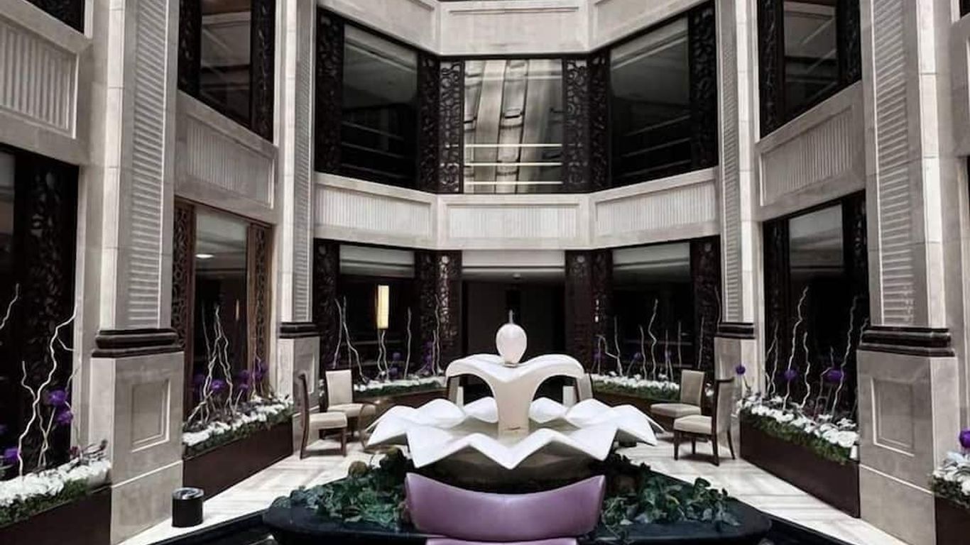 فندق فيوليت العزيزية