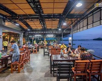 Baan Naituek - Chachoengsao - Restaurant