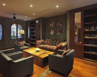 Sanctum Inle Resort - Nyaungshwe - Lounge